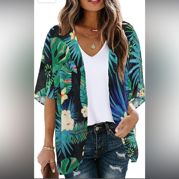 Tops - 🆕 Colorful Kimono Cardigan / Sheer Top